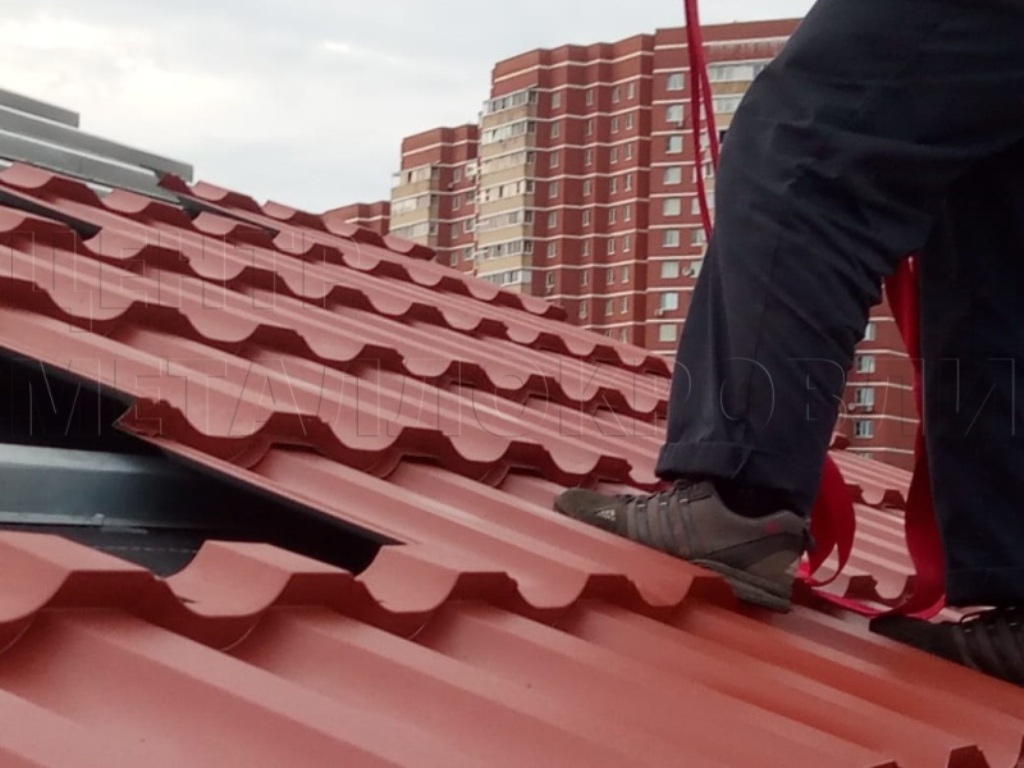 Металлочерепица Геркулес 8004 терракотовый Стальной Бархат от Центра Металлокровли в Актау