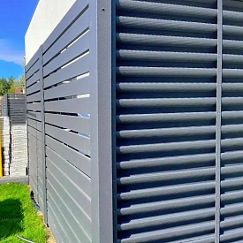 Забор ранчо-жалюзи комбинированный RAL7024 МАТТЕ Серый Графит матовый